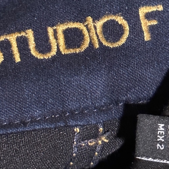 Studio F Colombian Woman’s Blue Denim Skinny Dark Wash Jeans - Picture 6 of 8